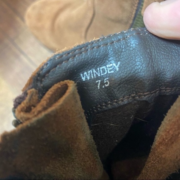 Steve Madden Brown Rust Suede Windey Side Zip Ankle Boots - Picture 9 of 9